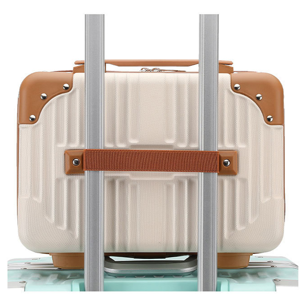 รหัสสินค้า SA-32 กระเป๋าเดินทาง Travel bag   ฟรีสกรีนโลโก้