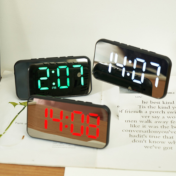 รหัสสินค้า : SA-50 นาฬิกาตั้งโต๊ะดิจิตอล ไฟ LED ฟรีสกรีนโลโก้