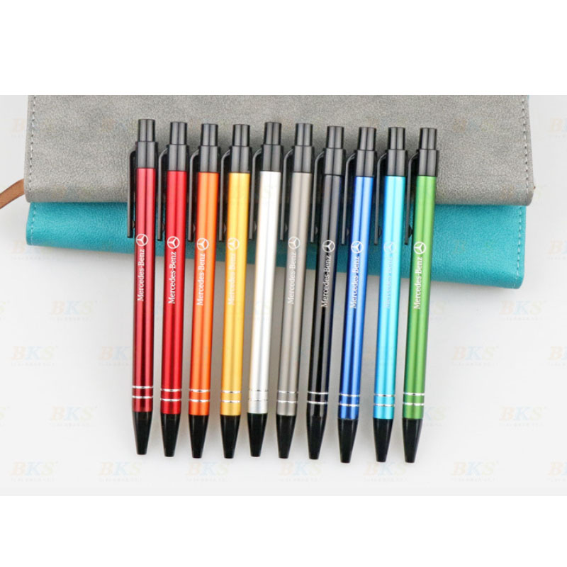 รหัสสินค้า : PE-066 ปากกาพลาสติก ปากกาพรีเมี่ยม ฟรีสกรีนโลโก้