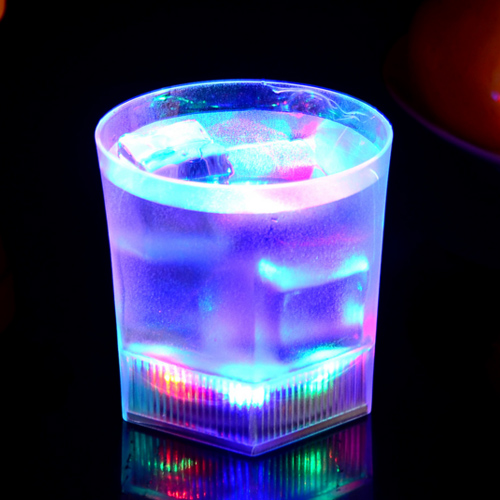 รหัสสินค้า FI-06 แก้วน้ำมีไฟ แก้วน้ำไฟ LED แก้วน้ำเรืองแสง แก้วน้ำไฟกระพริบ