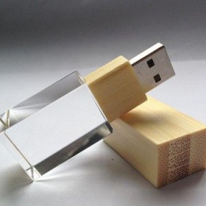 รับผลิต USB Flash Drive แฟลชไดรฟ์ ทุกชนิดพร้อมสกรีนโลโก้  สินค้าพรีเมี่ยม